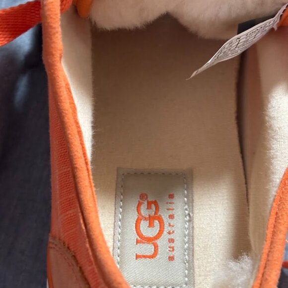 🌼 Bright Orange UGG Sneakers - Picture 7 of 7